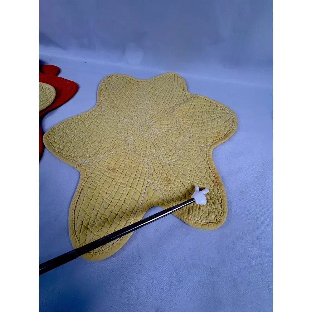 VTG Set 4 Vera Neumann Quilted Flower Placemat/ SEE DESCRIPTION